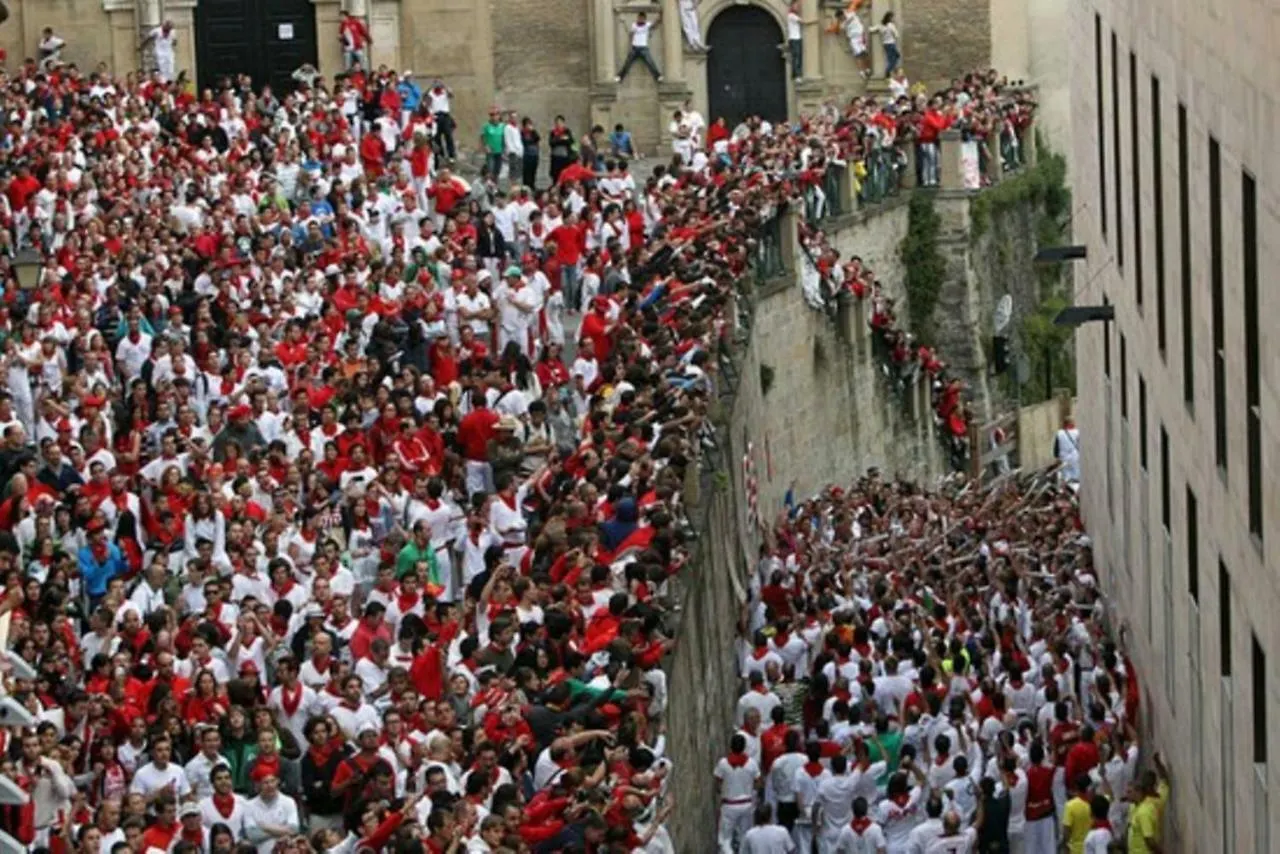 팜플로나 El Hogar De San Fermin 아파트